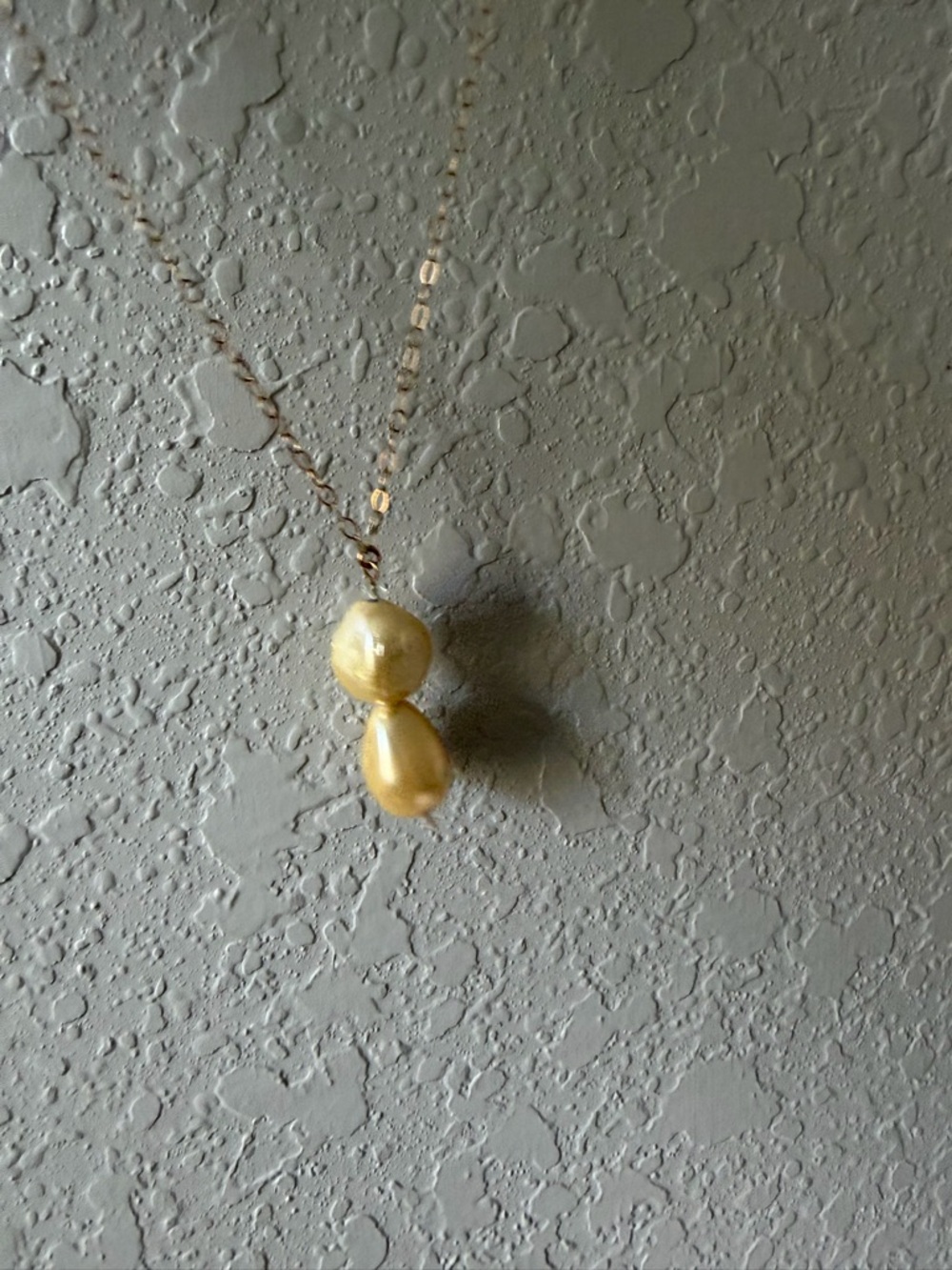 Gold Pearl Drop Pendant Necklace - Delicate Chain